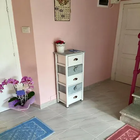 Montello Sweet House Iun Q5874 * Cagliari