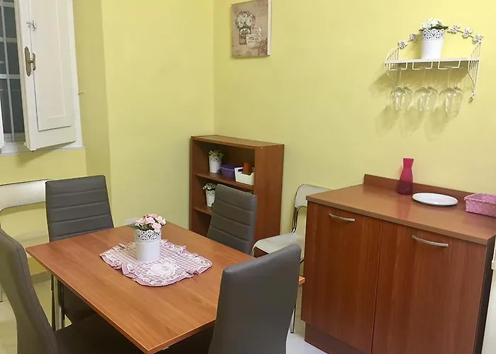 Montello Sweet House Iun Q5874 * Cagliari
